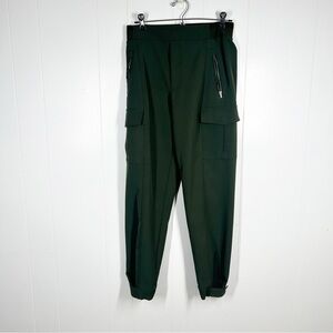 Athleta Dark Green Cargo Pants 4 *TINY FLAW*